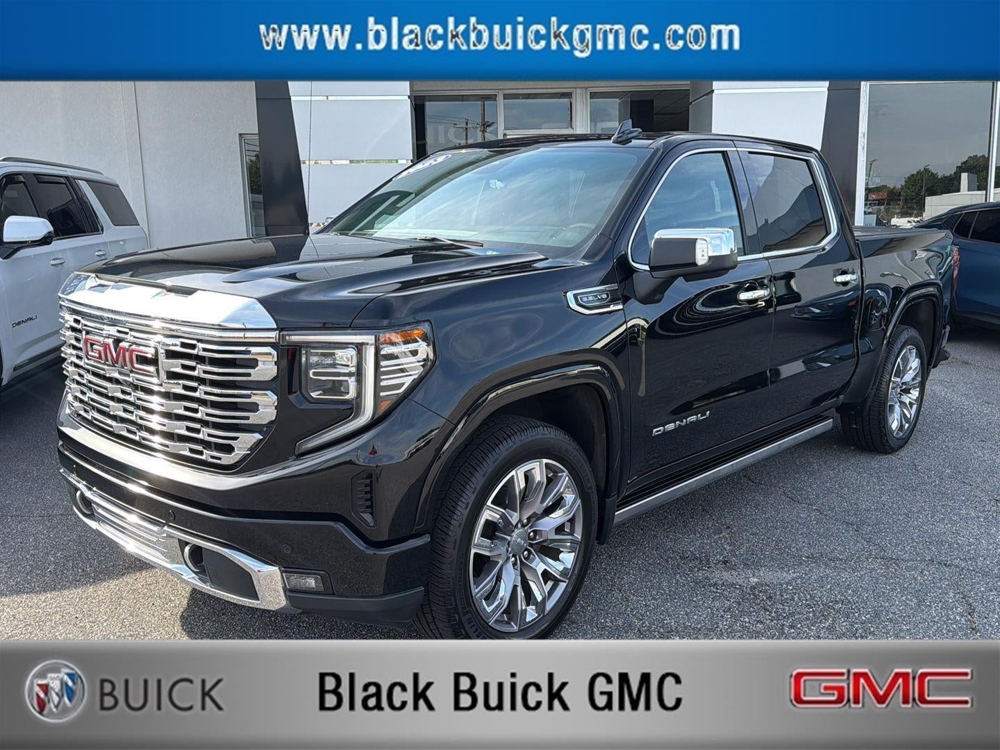 2023 GMC Sierra 1500 Denali in Onyx Black — front three-quarter view