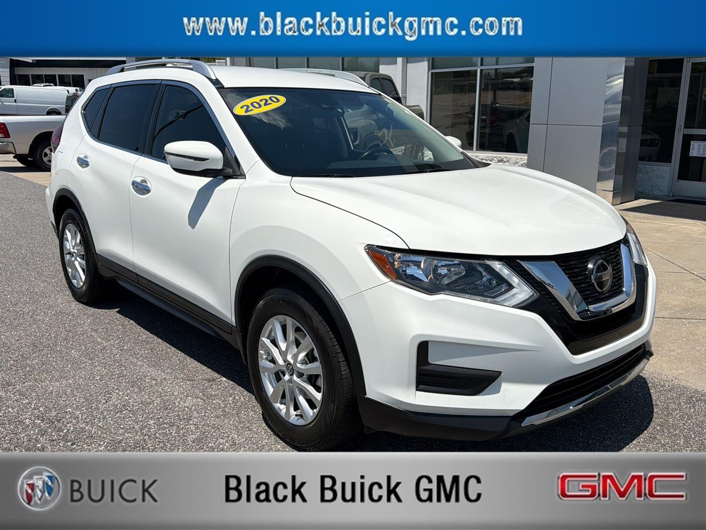 2020 Nissan Rogue SV in Other — front three-quarter view