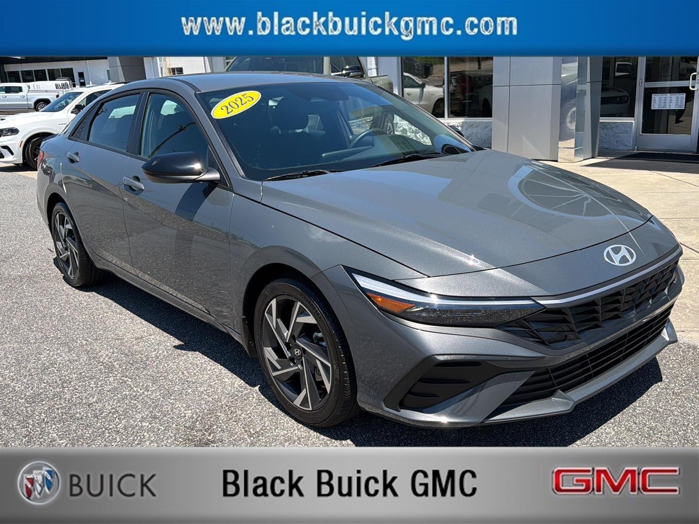 2025 Hyundai Elantra SEL Sport in Ecotronic Gray — front three-quarter view