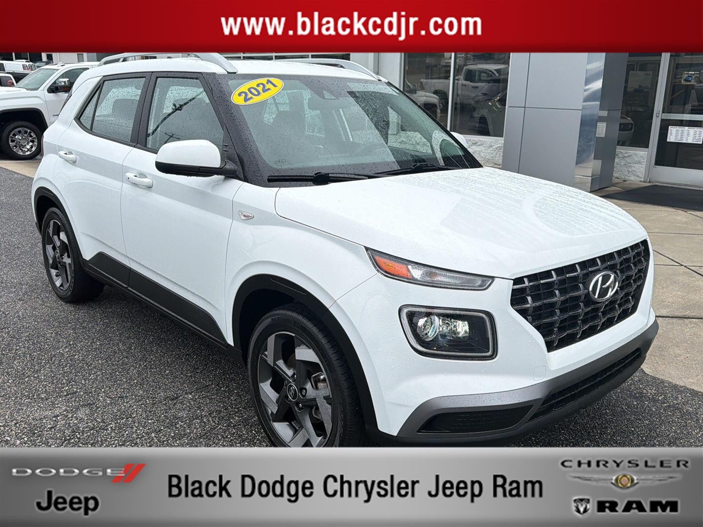 2021 Hyundai Venue SEL in Ceramic White — front three-quarter view